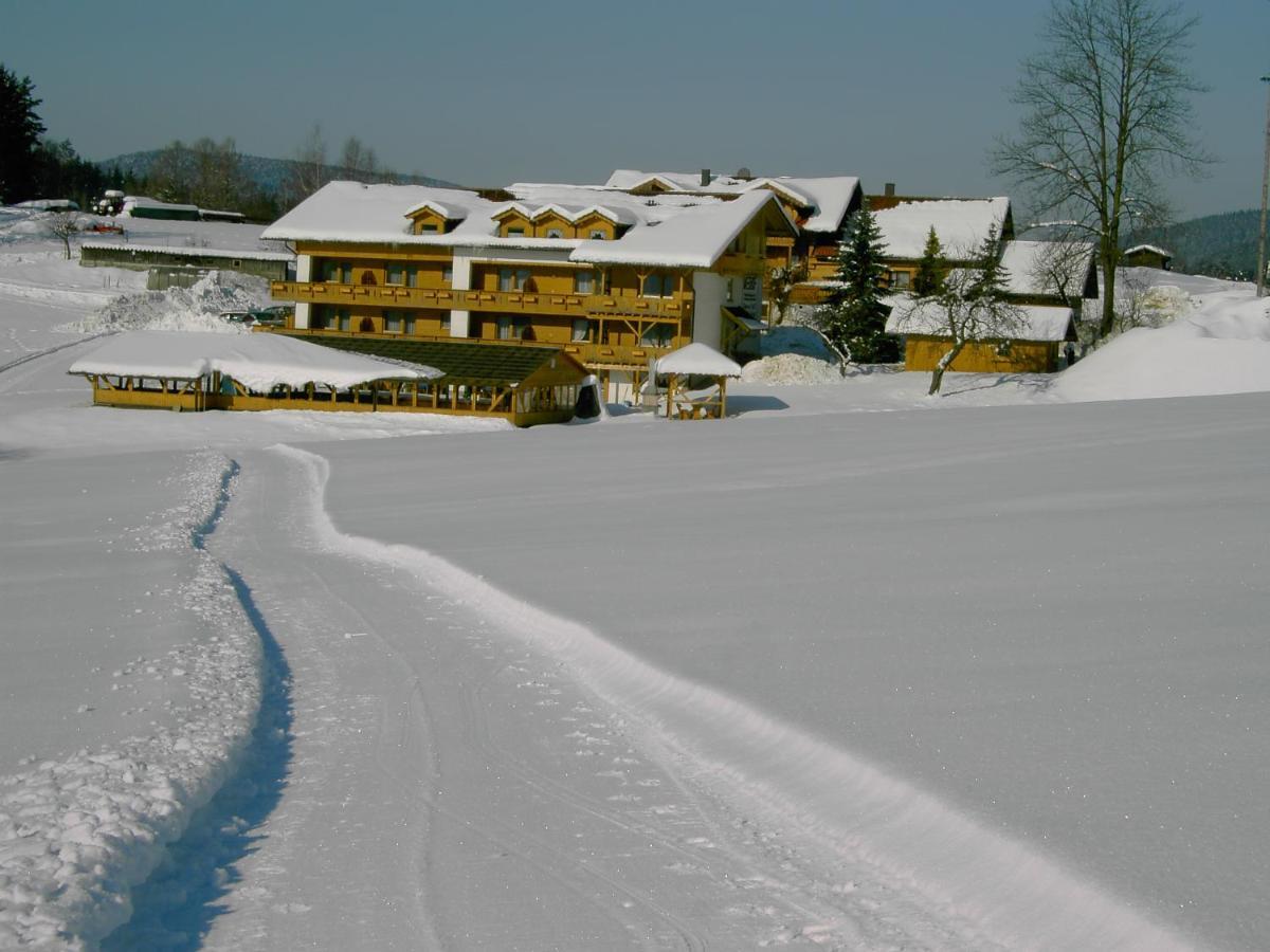 Pension Weghof Mit Gasthaus Böbrach Exterior foto