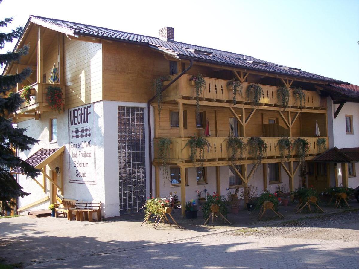 Pension Weghof Mit Gasthaus Böbrach Exterior foto